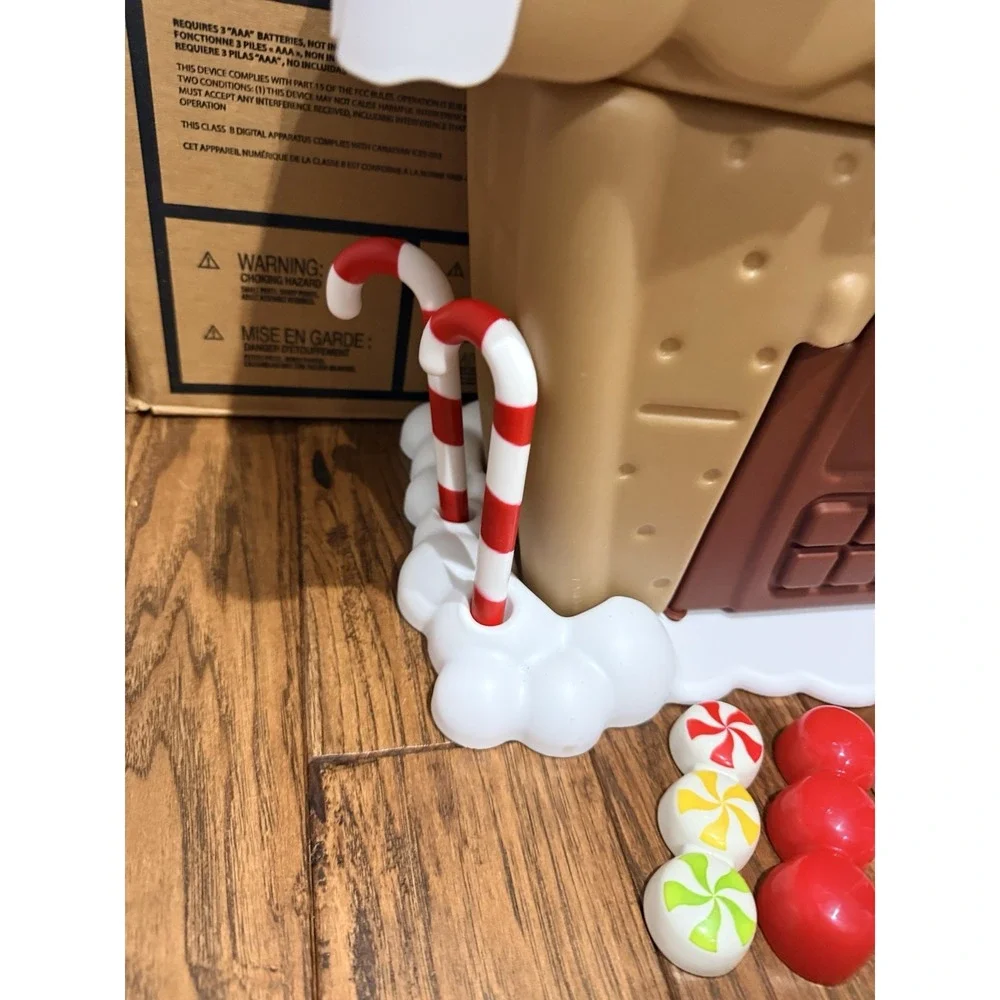 Step 2 My First Gingerbread House Interactive‎ Toy Christmas -COMPLETE, TESTED